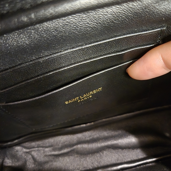 SAINT LAURENT YSL Mini Lou Matelassé Camera Bag Crema Soft, Grainy Leather - Picture 15 of 16
